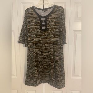 BCBGMaxAzria Black and Tan Patterned Dress